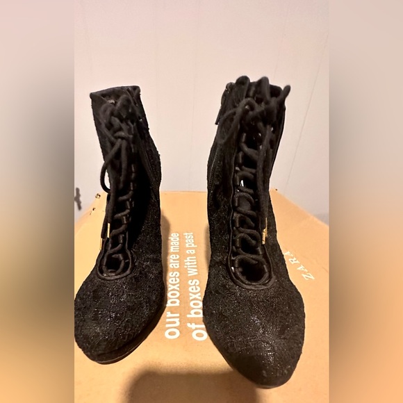 H&M Lace Platform Booties Black - Picture 2 of 7